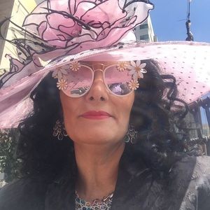 Meet your Posher, Rita